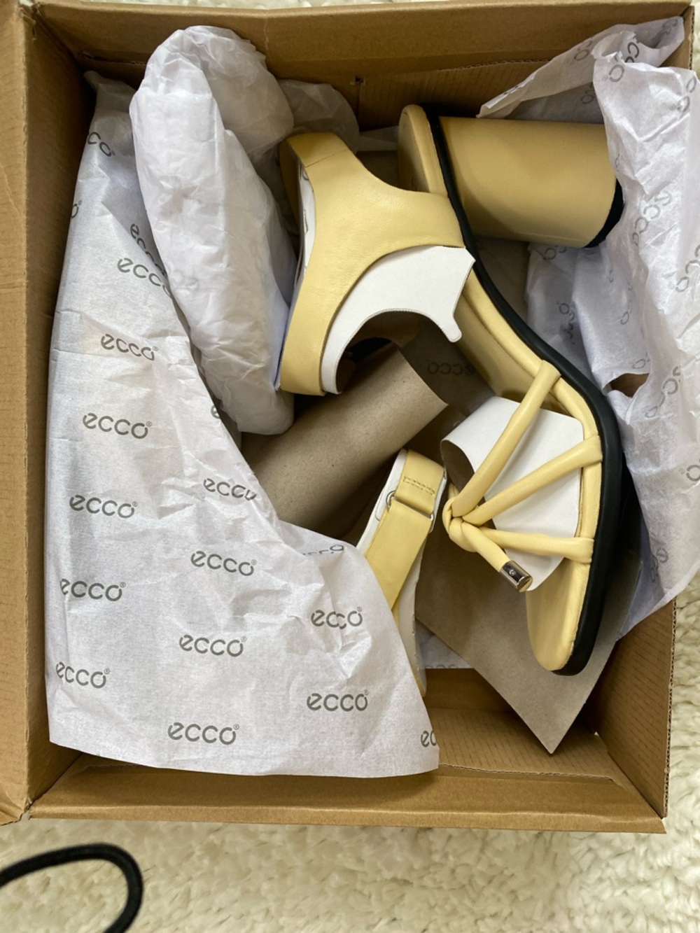 Ecco Pale Yellow Block Heel Sandals with Strappy Knot Detail - Picture 4 of 5
